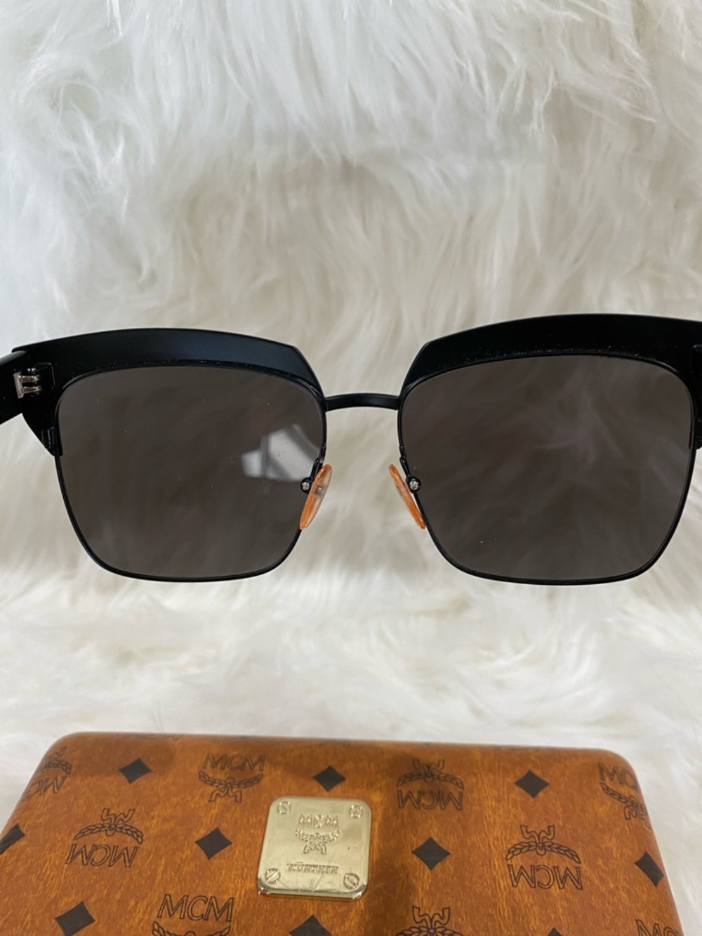 MCM Black Frame Sunglasses with Blue Mirrored Lenses NWOT - Picture 6 of 11